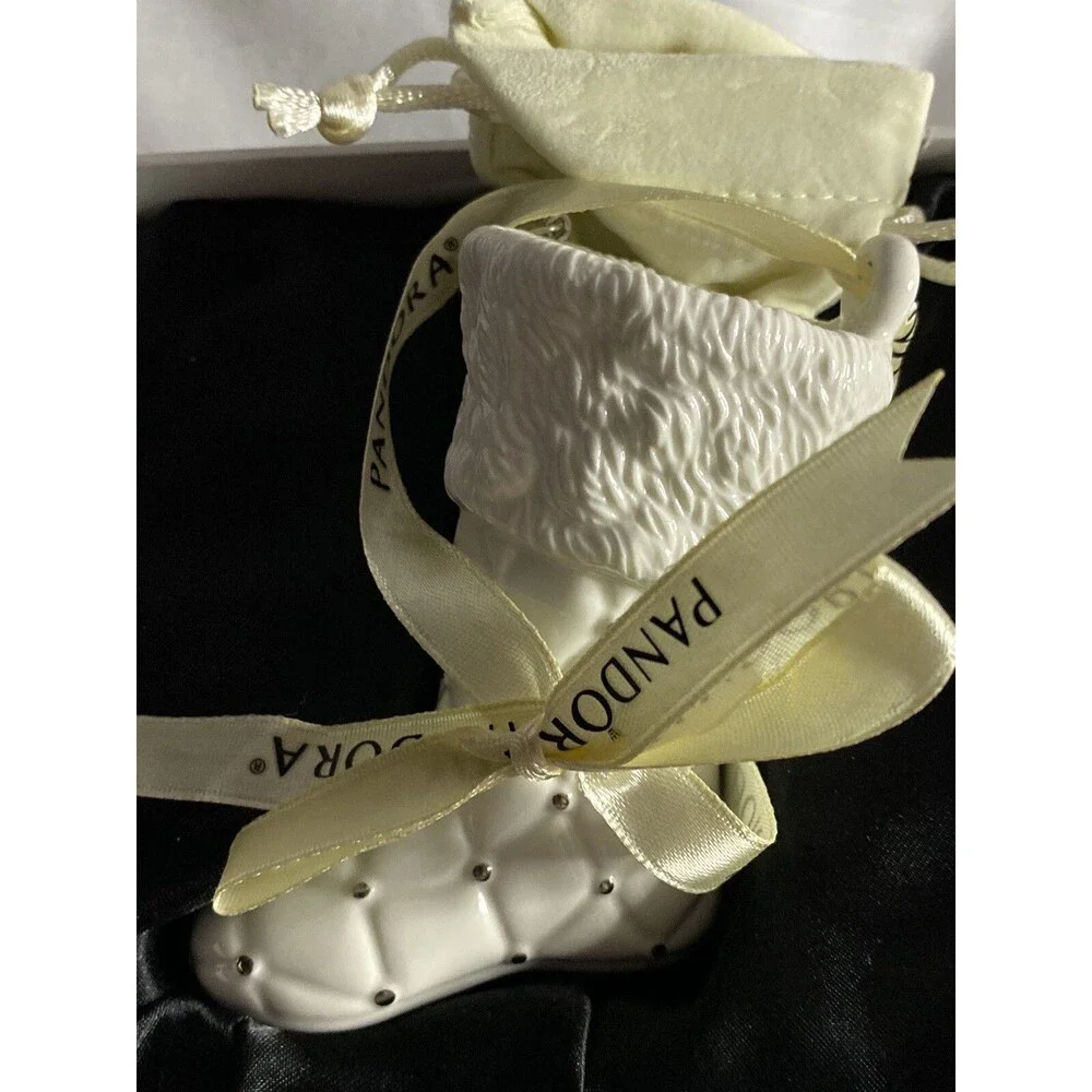 Pandora Ornament Xmas Unforgettable Moments porcelain Christmas stocking  2012